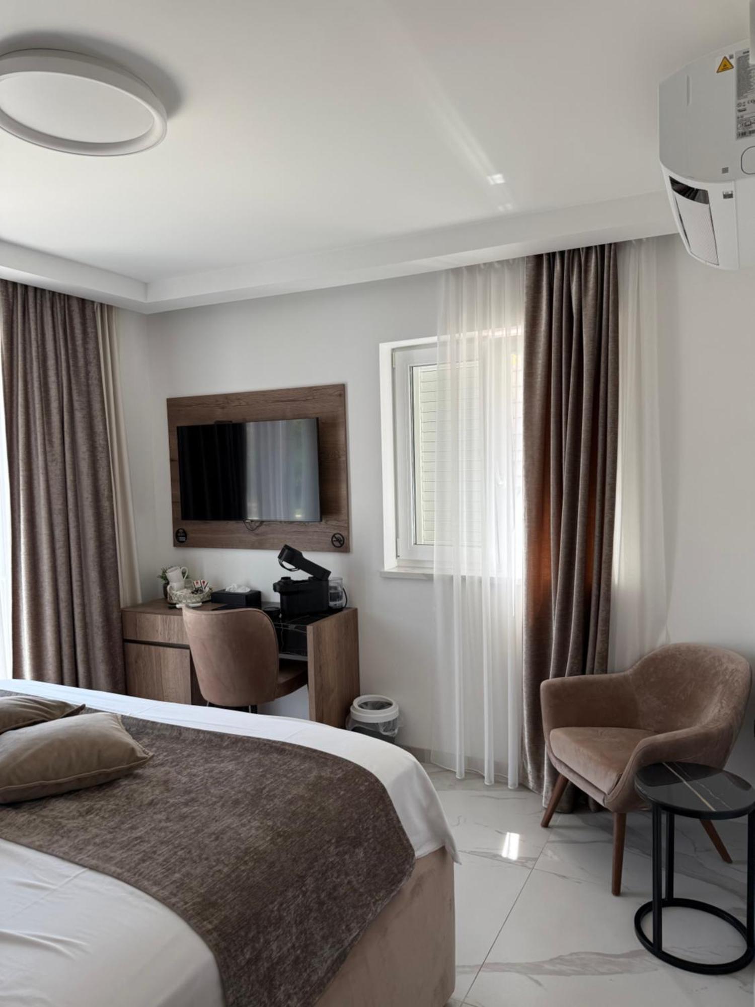 Luxury Rooms Andrea ドゥブロブニク エクステリア 写真